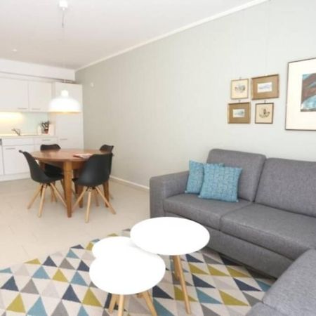 Large Family Retro Flat In City Center- Large Terrace & Garden View, Free Parking Luxembourg Bagian luar foto