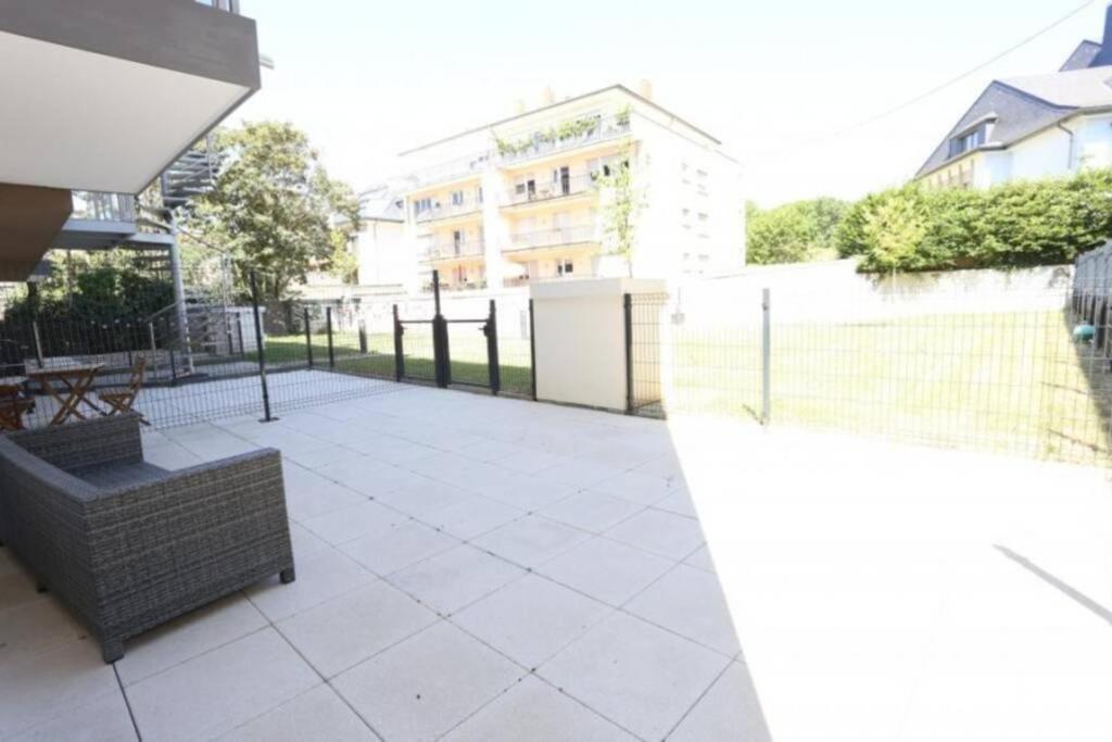 Large Family Retro Flat In City Center- Large Terrace & Garden View, Free Parking Luxembourg Bagian luar foto